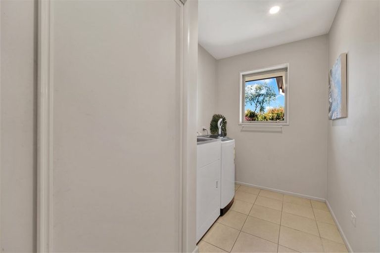 Photo of property in 20 Oxford Road, Rangiora, 7400