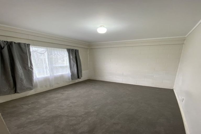 Photo of property in 29 Anich Road, Massey, Auckland, 0614