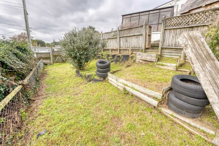 Photo of property in 46 Te Moana Road, Waikanae Beach, Waikanae, 5036