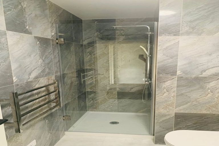 Photo of property in 4 Karoro Road, Flat Bush, Auckland, 2019