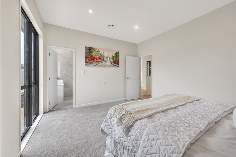 Photo of property in 24 Booker Drive, Tuakau, 2121