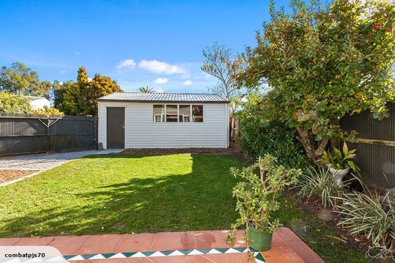 Photo of property in 1/21 Norwood Street, Beckenham, Christchurch, 8023