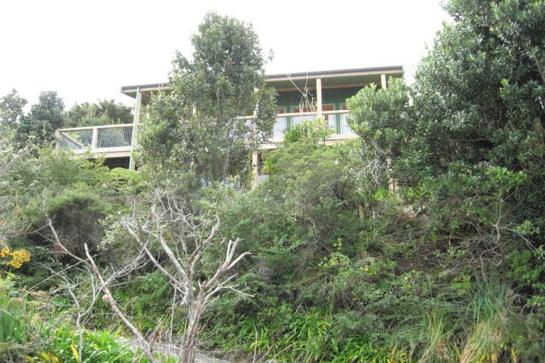 Photo of property in 20 Tairua Terrace, Tairua, 3508