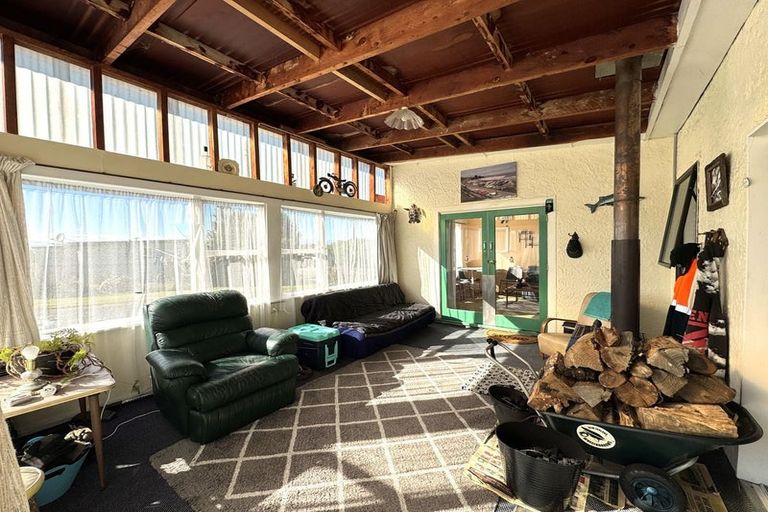 Photo of property in 8 Kowhai Street, Kaka Point, Balclutha, 9271