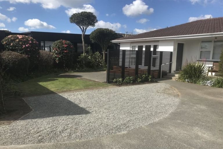 Photo of property in 1/40a Brookside Terrace, Bryndwr, Christchurch, 8053