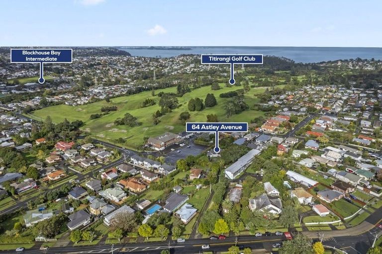 Photo of property in 64 Astley Avenue, New Lynn, Auckland, 0600