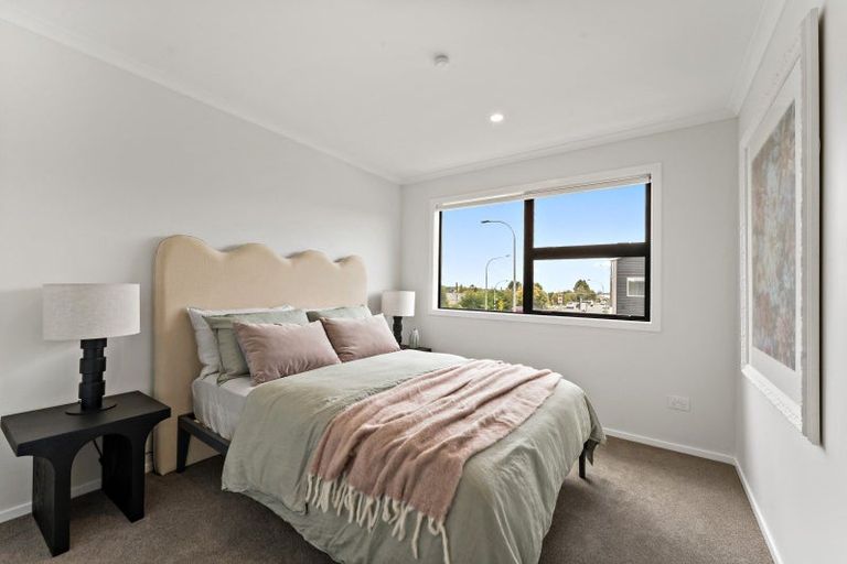 Photo of property in 3 Yozin Road, Swanson, 0612