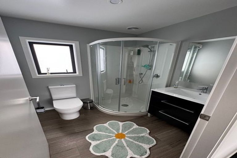 Photo of property in 5b Moohan Street, Wainuiomata, Lower Hutt, 5014