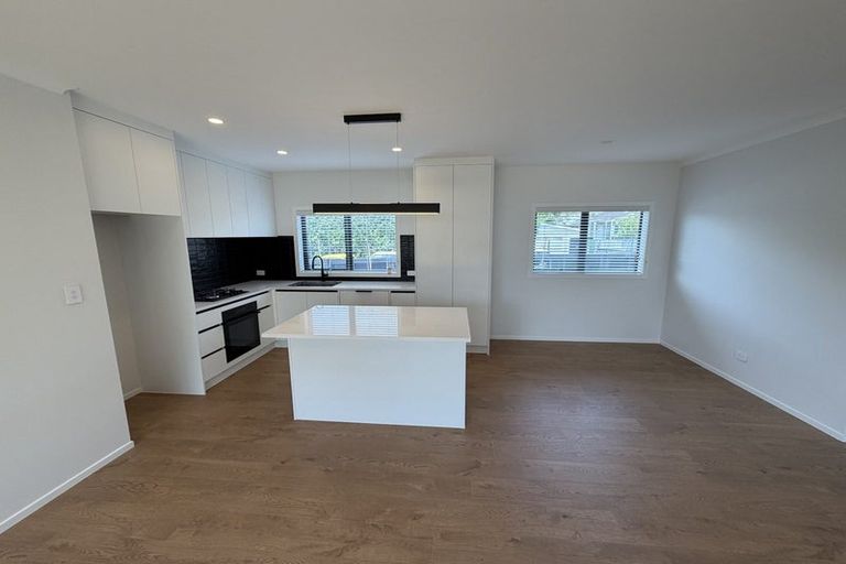 Photo of property in 166 Captain Springs Road, Onehunga, Auckland, 1061