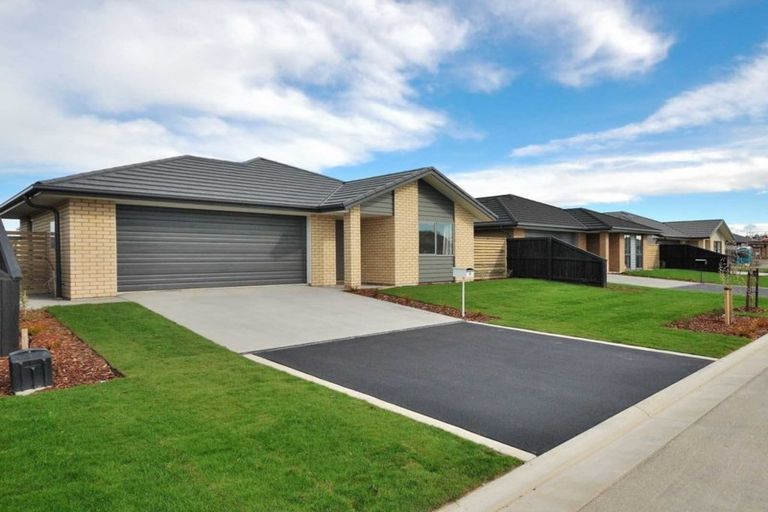 Photo of property in 6 Lydiard Drive, Rolleston, 7615