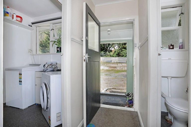 Photo of property in 34 Ahuru Street, Marton, 4710