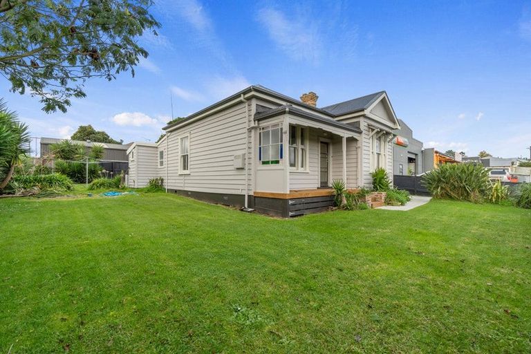 Photo of property in 14 Ralph Street, Huntly, 3700