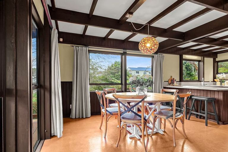 Photo of property in 14 Utuhina Road, Springfield, Rotorua, 3015