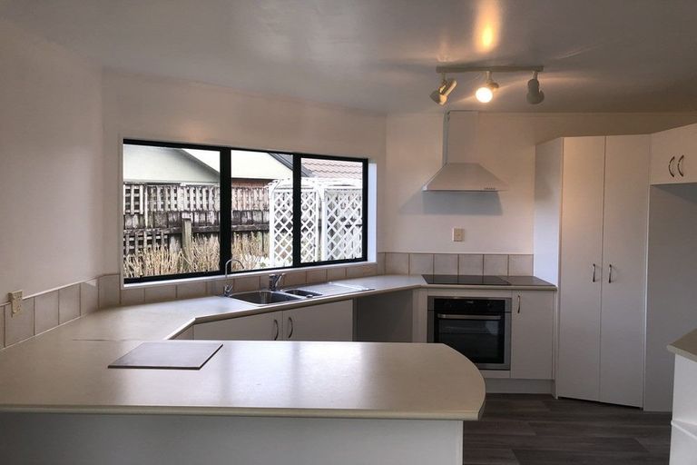 Photo of property in 19 Kereru Street, Maunu, Whangarei, 0110