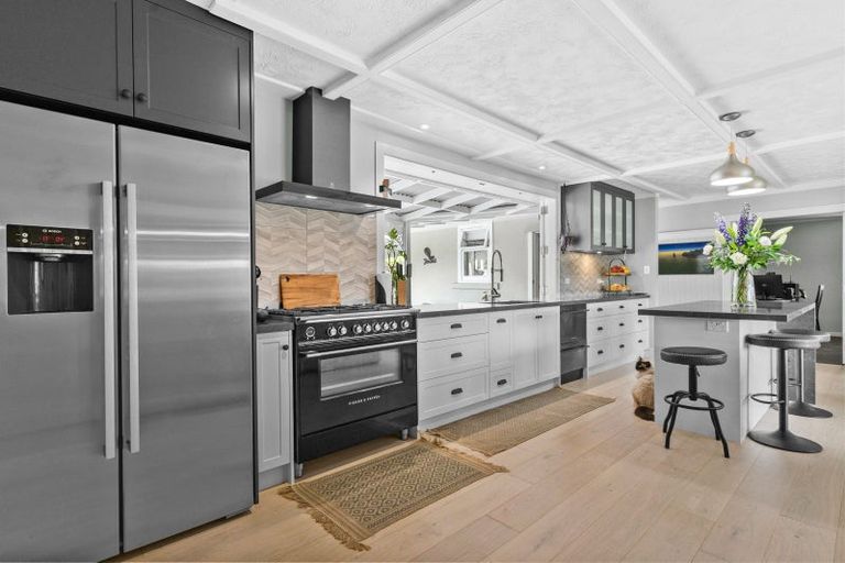 Photo of property in 124 Devich Road, Mangawhai, Wellsford, 0975