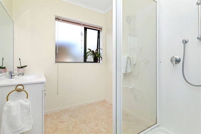 Photo of property in Redwood Village, 45/42 Main Road, Tawa, Wellington, 5028