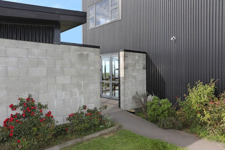 Photo of property in 407 Mount Curl Road, Hunterville, 4784