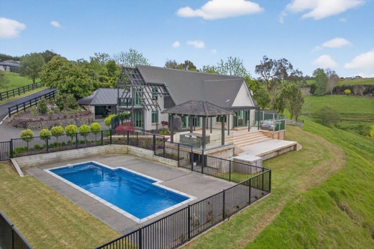 Photo of property in 333 Tuhimata Road, Paerata, Drury, 2578