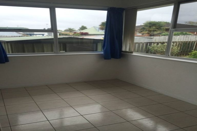 Photo of property in 9 Studfall Street, Pakuranga Heights, Auckland, 2010