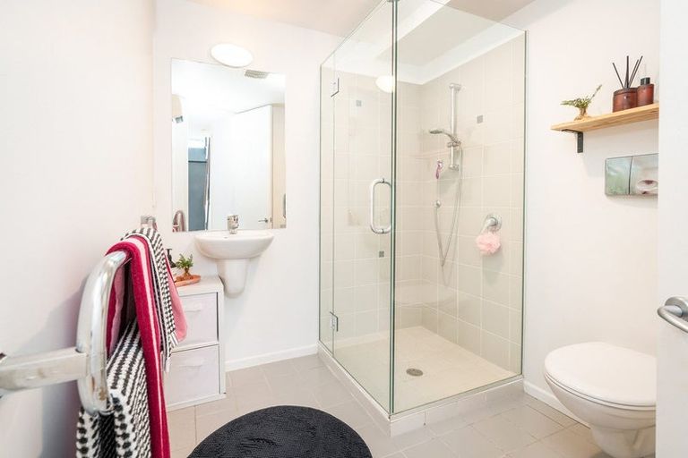 Photo of property in 28a Punjab Street, Khandallah, Wellington, 6035