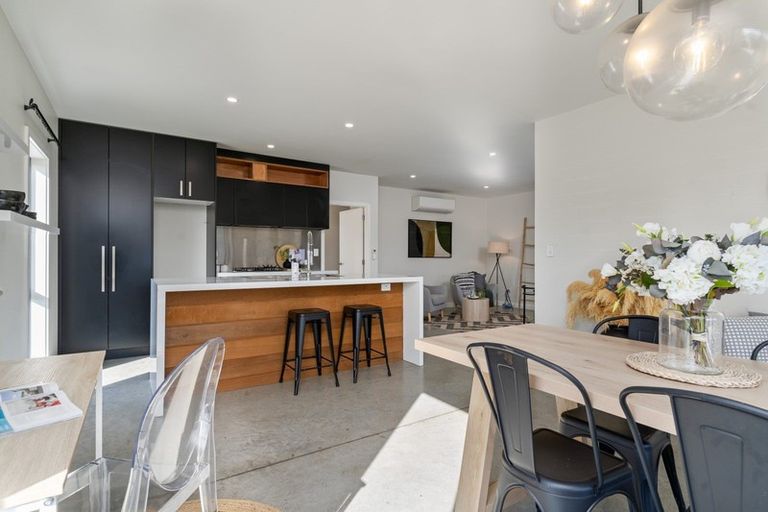 Photo of property in 15 Mcdonald Way, Lansdowne, Masterton, 5810