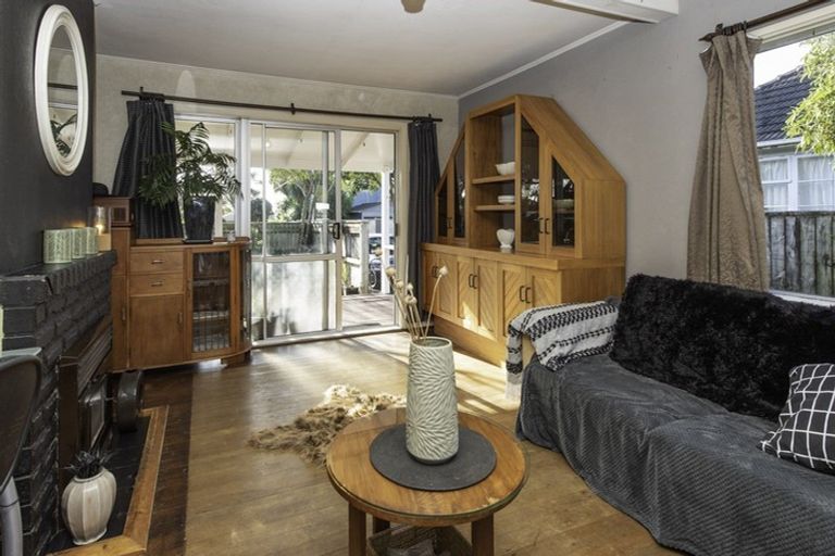 Photo of property in 17 Maranui Street, Welbourn, New Plymouth, 4310