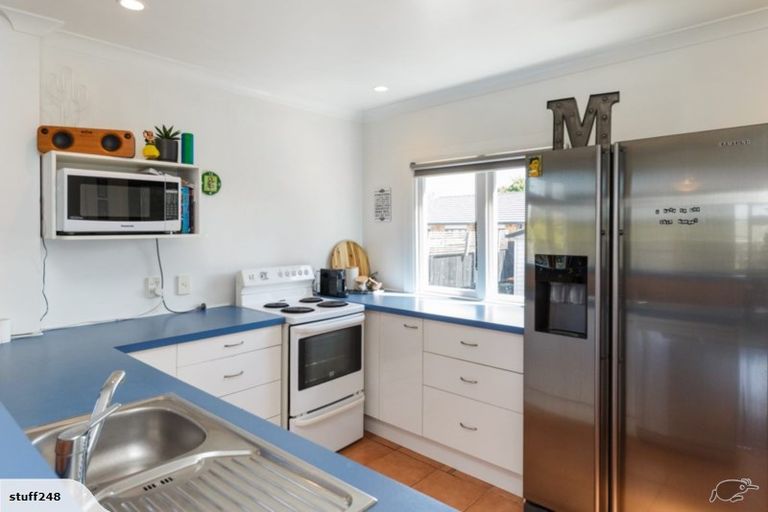 Photo of property in 8 Stewart Crescent, Hokowhitu, Palmerston North, 4410