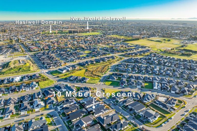 Photo of property in 10 Mabel Crescent, Halswell, Christchurch, 8025