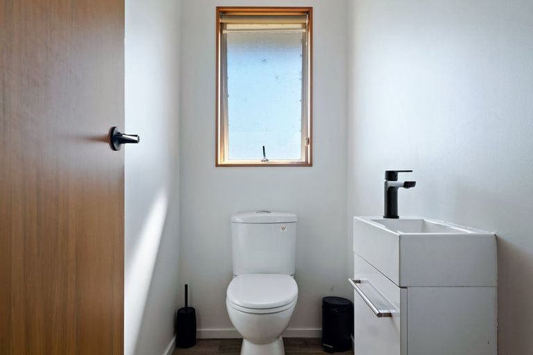 Photo of property in 18 Clairmont Heights, Stoke, Nelson, 7011