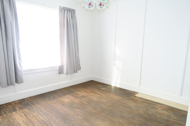 Photo of property in 78a Romilly Street, Westport, 7825