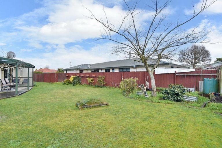 Photo of property in 21 Mcdougal Place, Kaiapoi, 7630