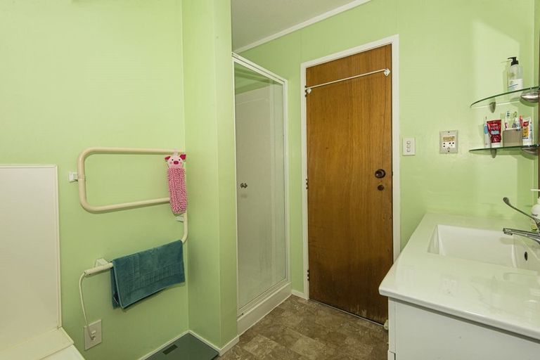 Photo of property in 22 Escalona Street, Te Kamo, Whangarei, 0112