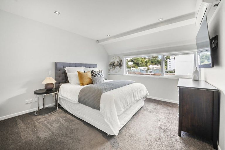 Photo of property in 5/217 Tamaki Drive, Kohimarama, Auckland, 1071