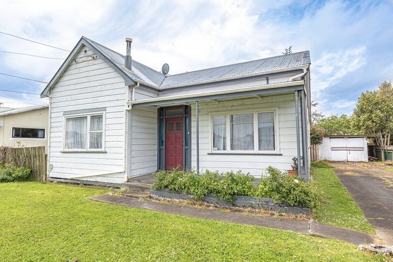 Photo of property in 15 White Street, Whanganui East, Whanganui, 4500