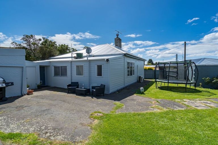 Photo of property in 4 Ashmore Street, Halfway Bush, Dunedin, 9010