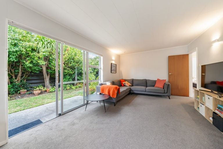 Photo of property in 40a Bauchop Road, Waterloo, Lower Hutt, 5011