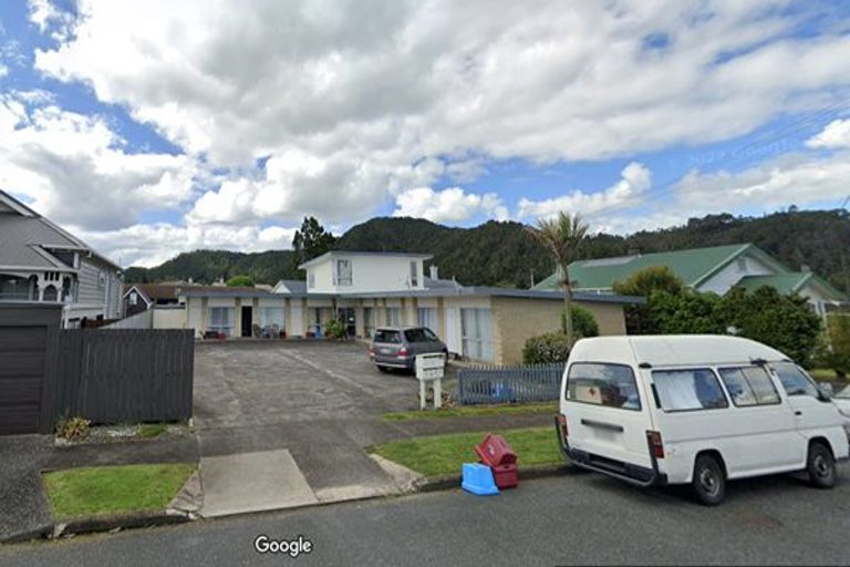Photo of property in 17 Wolfe Street, Regent, Whangarei, 0112
