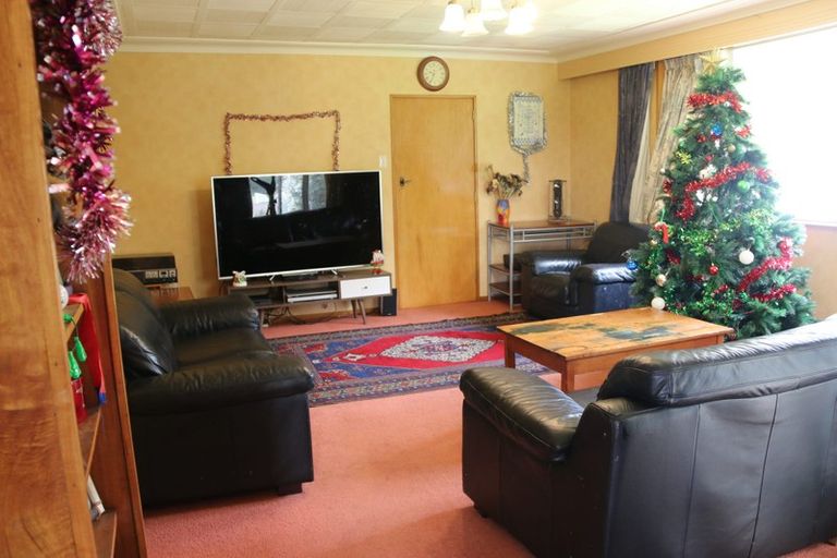 Photo of property in 76 Miller Road, Momona, Outram, 9073