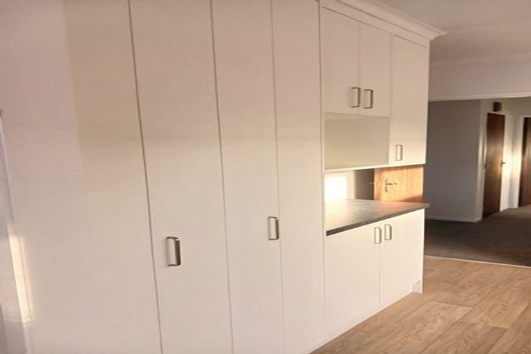 Photo of property in 11 Anaru Place, Awapuni, Palmerston North, 4412