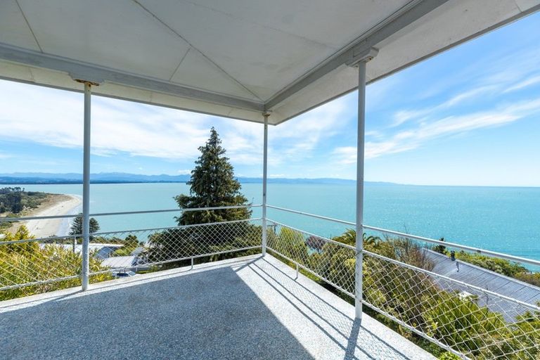 Photo of property in 99 Moana Avenue, Moana, Nelson, 7011