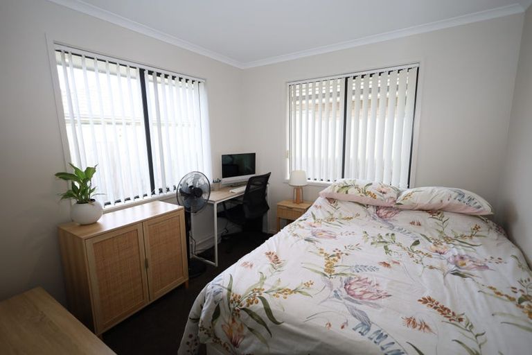 Photo of property in 17 Harding Drive, Papamoa Beach, Papamoa, 3118