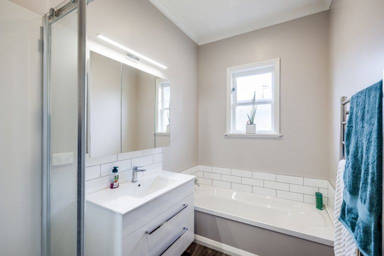 Photo of property in 48 Nuffield Avenue, Marewa, Napier, 4110