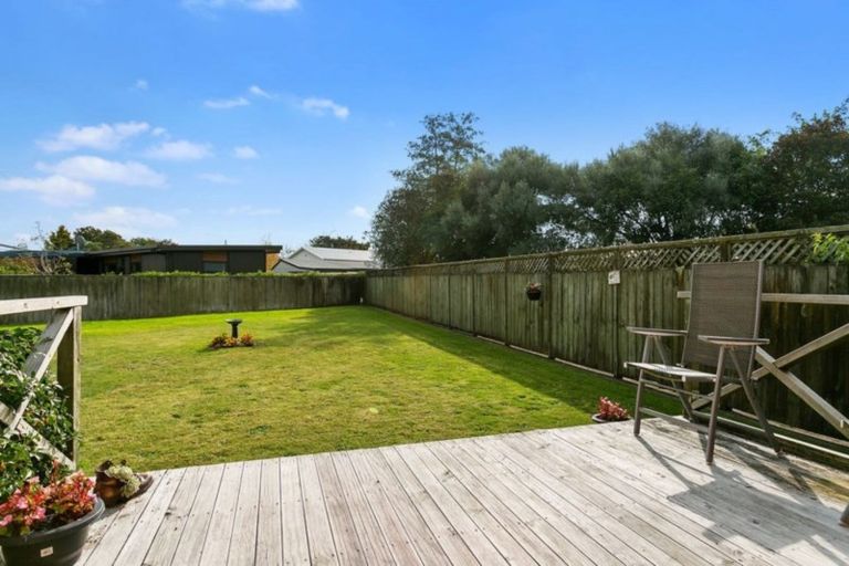 Photo of property in 6 Churchill Place, Cambridge, 3434