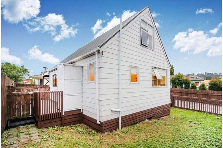 Photo of property in 223 Waitemata Drive, Ranui, Auckland, 0612