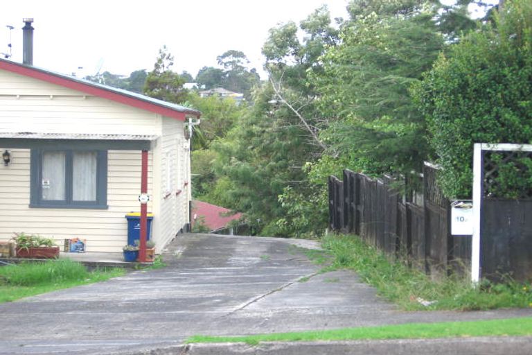 Photo of property in 2/10 Ambler Avenue, Glen Eden, Auckland, 0602