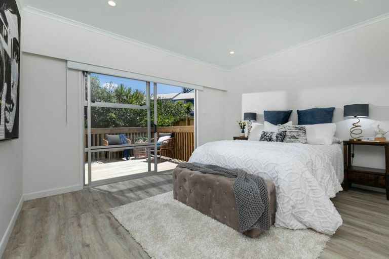 Photo of property in 826 Beach Road, Browns Bay, Auckland, 0630
