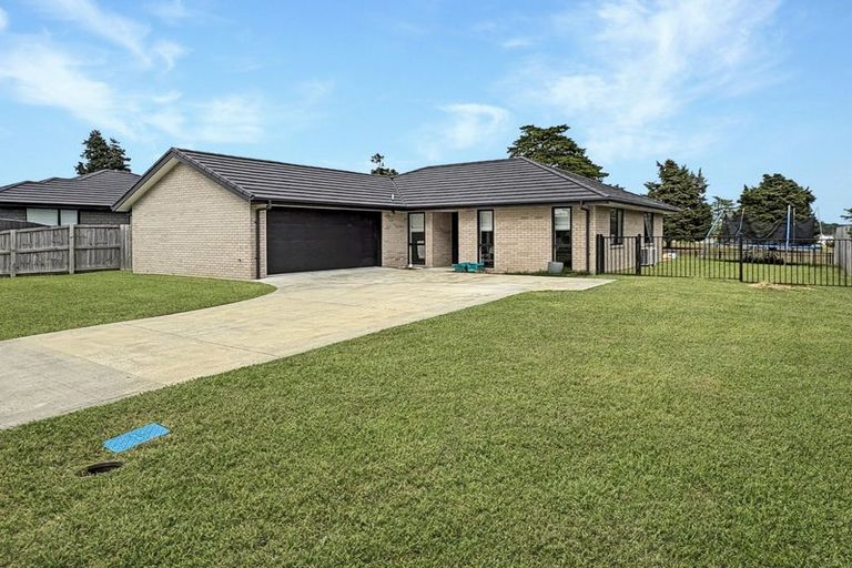 Photo of property in 39 Murray Ward Drive, Te Kauwhata, 3710