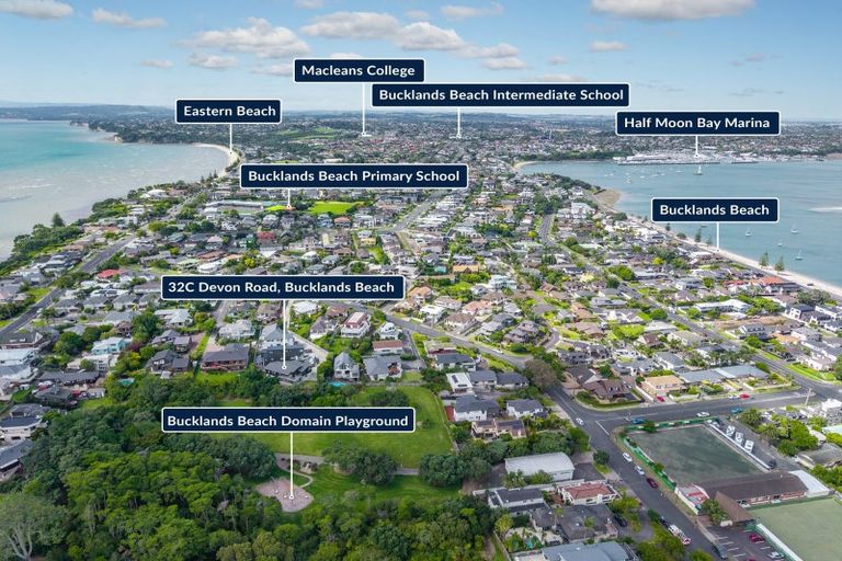 Photo of property in 32c Devon Road, Bucklands Beach, Auckland, 2012