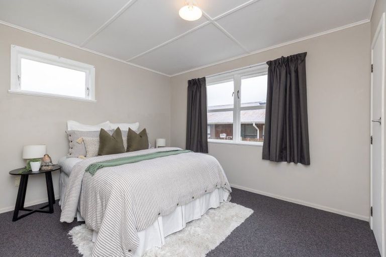 Photo of property in 17 Riwai Street, Paraparaumu, 5032