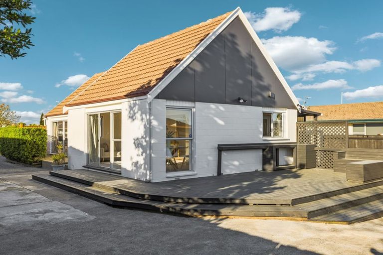 Photo of property in 301 Hendersons Road, Hoon Hay, Christchurch, 8025